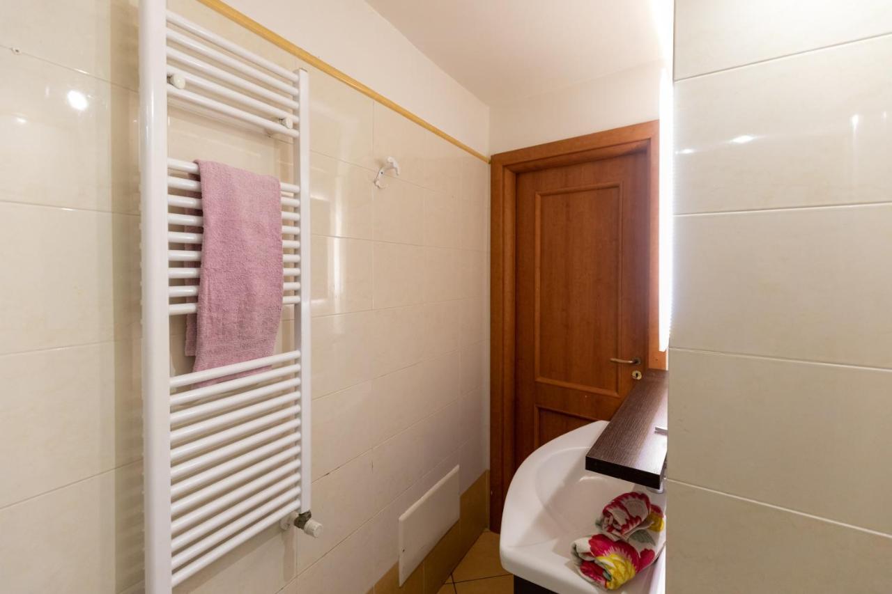 Colored House Until 7 People Above Sqplebiscito Νάπολη Εξωτερικό φωτογραφία