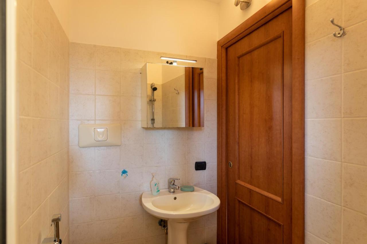 Colored House Until 7 People Above Sqplebiscito Νάπολη Εξωτερικό φωτογραφία